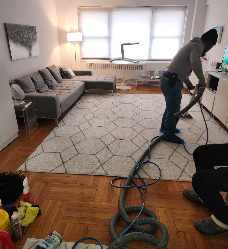 Deep carpet extraction cleaning in a living room